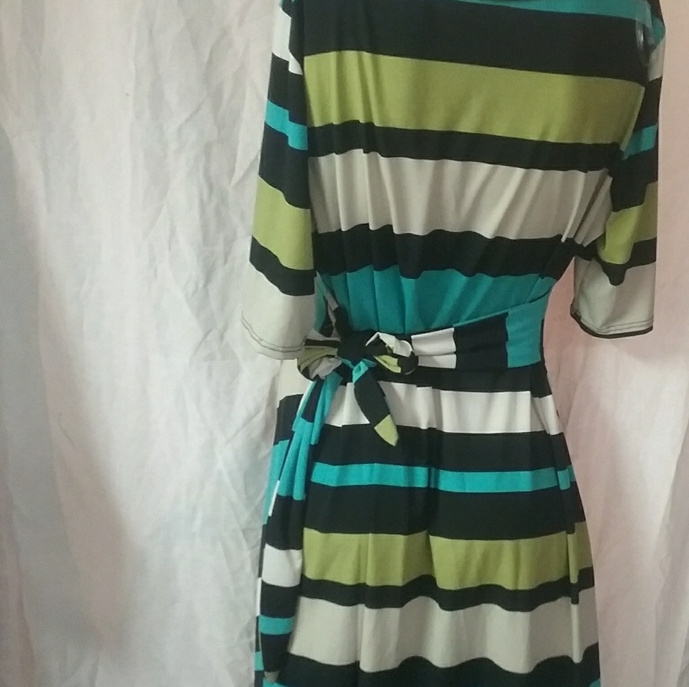 Striped Wrap Dress Petite - Picture 4 of 4